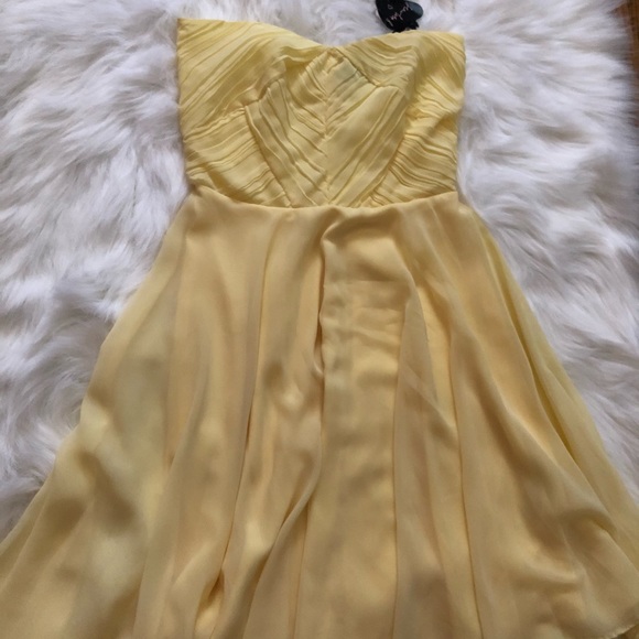 Yellow strapless dress - Picture 2 of 5